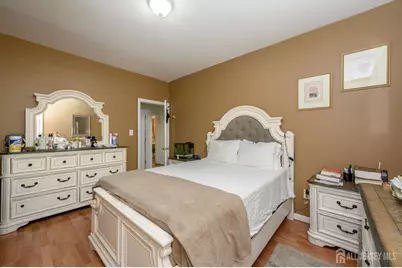 275 19th Avenue, Paterson, NJ 07504 - Photo 13