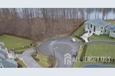 26 Mare Haven Court, North Brunswick Township, NJ 08902 - Photo 11