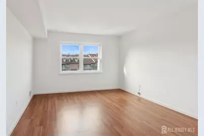 124 Beverly Hill Terrace #J, Woodbridge Township, NJ 07095 - Photo 3