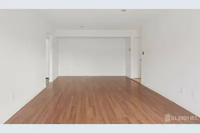 124 Beverly Hill Terrace #J, Woodbridge Township, NJ 07095 - Photo 5