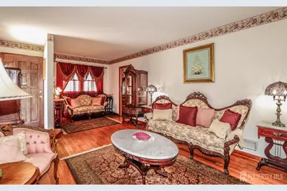 257 S 6th Avenue, Highland Park, NJ 08904 - Photo 3