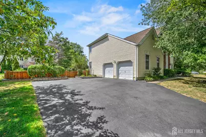 69 Franklin Drive, Plainsboro Township, NJ 08536 - Photo 3