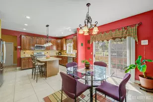 69 Franklin Dr, Plainsboro Township, NJ 08536 - Photo 13