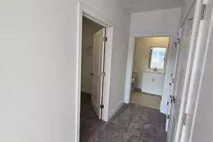 28211 Radford Ct, Monroe Township, NJ 08831 - Photo 17