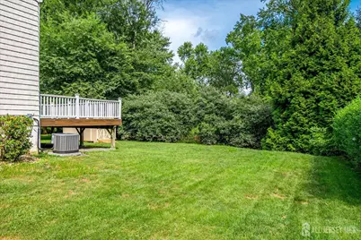 104 Graybar Drive, North Plainfield, NJ 07062 - Photo 19