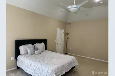 31 Sherwood Drive, Monroe Township, NJ 08831 - Photo 17