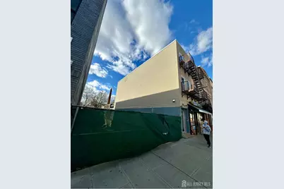 2107 Bergenline Avenue, Union City, NJ 07087 - Photo 3