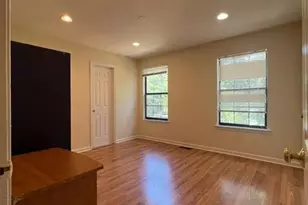 3302 Cricket Cir, Edison, NJ 08820 - Photo 9