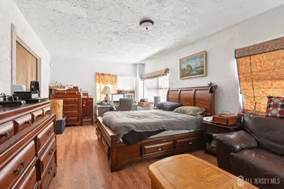 13 McLellan Court, East Brunswick Township, NJ 08816 - Photo 9