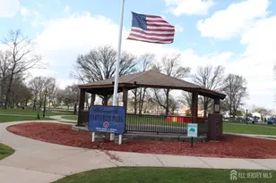 76 Daniel St, Carteret, NJ 07008 - Photo 37