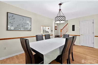 78 Albury Way, North Brunswick Township, NJ 08902 - Photo 9