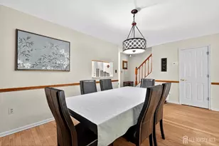 78 Albury Way, North Brunswick Township, NJ 08902 - Photo 9