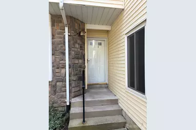 1112 Schmidt Lane, North Brunswick Township, NJ 08902 - Photo 21