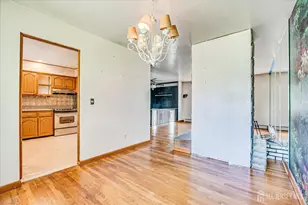 525 Pleasant Ave, Piscataway Township, NJ 08854 - Photo 9