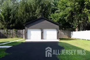 28 Plymouth Pl, Edison, NJ 08837 - Photo 33