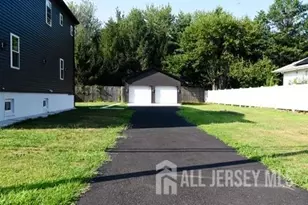 28 Plymouth Pl, Edison, NJ 08837 - Photo 31