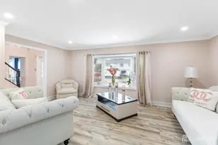 2 Hendrick Pl, Piscataway Township, NJ 08854 - Photo 7