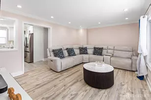 2 Hendrick Pl, Piscataway Township, NJ 08854 - Photo 19