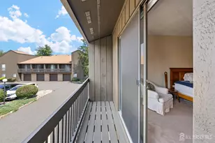 18 Westgate Dr, Edison, NJ 08820 - Photo 15