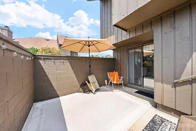 18 Westgate Drive, Edison, NJ 08820 - Photo 21