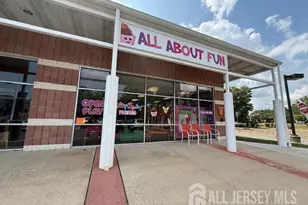 3 Lexington Ave, East Brunswick Township, NJ 08816 - Photo 1