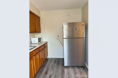 60 Fox Road, Edison, NJ 08817 - Photo 13