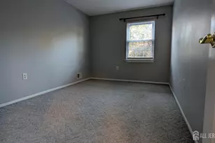 53 Thorne Ln, Old Bridge Township, NJ 07747 - Photo 15