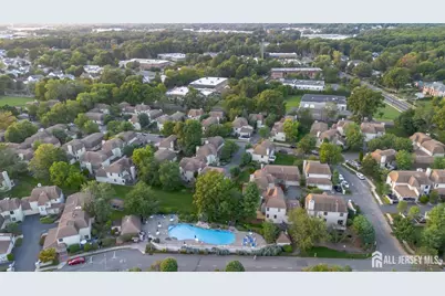 54 Gate House Lane, Edison, NJ 08820 - Photo 31