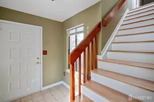 54 Gate House Ln, Edison, NJ 08820 - Photo 15