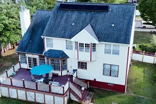 2 Golfview Ct, Monroe Township, NJ 08831 - Photo 3