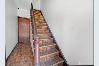 189 N Broadway Street N, South Amboy, NJ 08879 - Photo 3