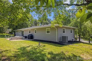 205 Hockenbury Rd, Hillsborough Township, NJ 08844 - Photo 37