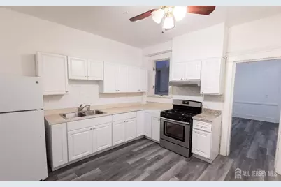 110 Rector Street #1, Perth Amboy, NJ 08816 - Photo 5