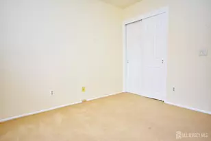 125 Exeter Ct, Piscataway Township, NJ 08854 - Photo 17