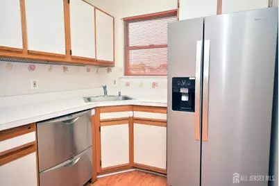 125 Exeter Court, Piscataway Township, NJ 08854 - Photo 31