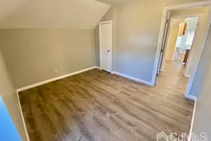 62 W Railroad Ave, Jamesburg, NJ 08831 - Photo 13