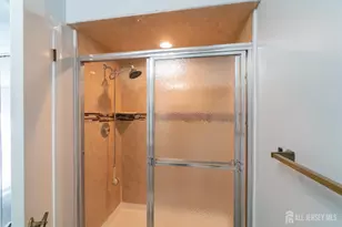 166 Hidden Hollow Ct, Edison, NJ 08820 - Photo 23