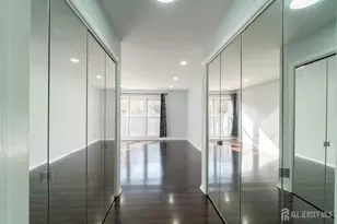 166 Hidden Hollow Ct, Edison, NJ 08820 - Photo 21