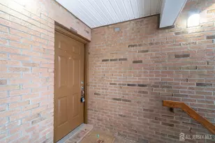 166 Hidden Hollow Ct, Edison, NJ 08820 - Photo 3