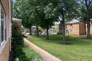 160 Evergreen Rd, Edison, NJ 08837 - Photo 3