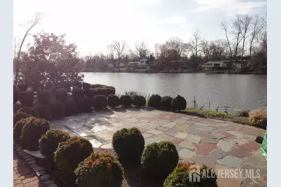 45 N Lakeside Drive #2, Piscataway Township, NJ 08854 - Photo 5