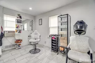 82 S Ward Street S, New Brunswick, NJ 08901 - Photo 9