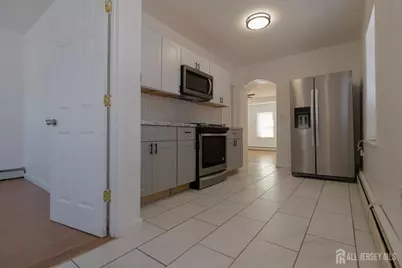 28 Union Street, Carteret, NJ 07008 - Photo 7