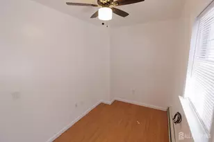 28 Union St, Carteret, NJ 07008 - Photo 11