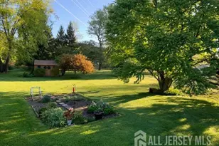 260 Friendship Rd, South Brunswick Township, NJ 08512 - Photo 29