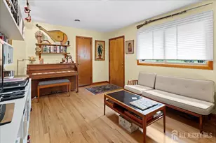 260 Friendship Rd, South Brunswick Township, NJ 08512 - Photo 3