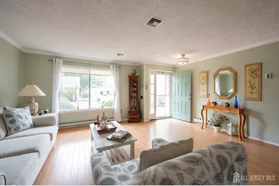 169 Laurel Plaza #C, Monroe Township, NJ 08831 - Photo 5