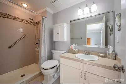 169 Laurel Plaza #C, Monroe Township, NJ 08831 - Photo 13