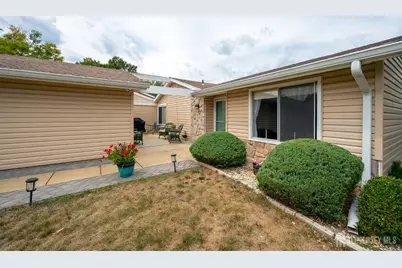 169 Laurel Plaza #C, Monroe Township, NJ 08831 - Photo 1