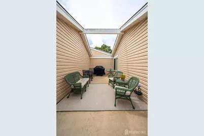 169 Laurel Plaza #C, Monroe Township, NJ 08831 - Photo 17